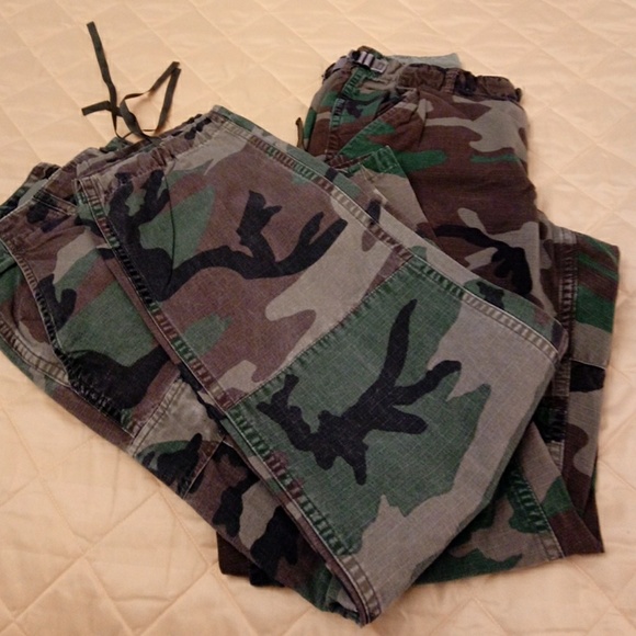 2 Army Pants  (VINTAGE) - Picture 4 of 6